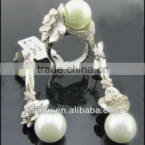 Elegant Silver Plated CZ Freshwater Pearl Jewelry thumbnail-1