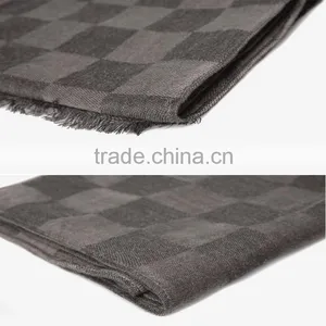 Super Soft Magic Men's Scarf With Checkered Pattern thumbnail-2