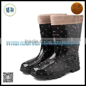 Women Plastic Rain Boots thumbnail-1