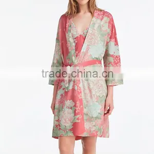 Wholesale Sexy Long Sleeves Women Bride 100% Viscose Digital Printing Woven Rayon Floral Robe thumbnail-1