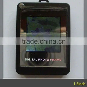 Mini Keychain Digital Picture Frame thumbnail-1