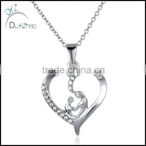 Hot Sell Latest Alloy Crystal Heart Pendants thumbnail-1
