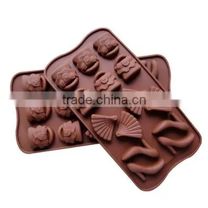 Pro-environment Kitchen Tool Custom Made Silicone Cake Mould for Baking thumbnail-1