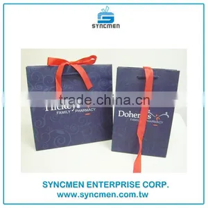 Custom Art Paper Gift Bag thumbnail-6