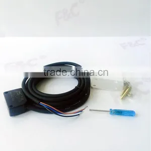 40cm Sensing Range Small Retangular PNP Diffuse Photoelectric Sensor thumbnail-3