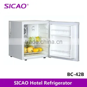 Hotel 42L Thermoelectric Small Fridge thumbnail-1