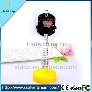 Environmental Protection Handicraft Discount Table Clocks for Sale thumbnail-1