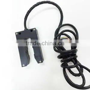 SUNTECH Electric Infrared Edge-Alignment Photo Sensor thumbnail-1