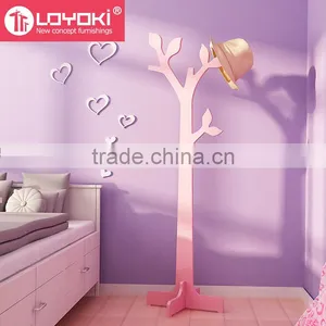Hot Sale Wooden DIY Coat Rack Stand Eco-friendly Home Furniture Clothes Hanging Tree Shaped Coat Rack Wholesale Tree Coat Rack thumbnail-4