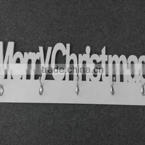 "Welcome" Design White Wood Wall Hooks thumbnail-1