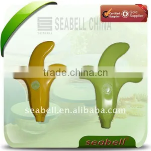 Banana Door Stoper thumbnail-1