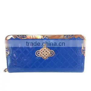 Lady's Metal Frame Wallet thumbnail-1
