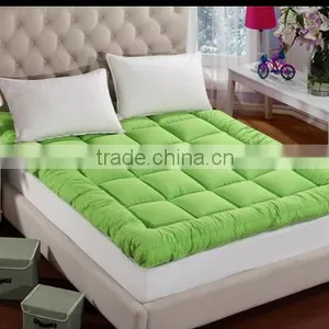 White Goose Down and Feather Filled Mattress Topper Bed Mattress thumbnail-3