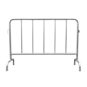 Portable Crowd Control Barrier With Water-Filled Base for Construction Sites thumbnail-4