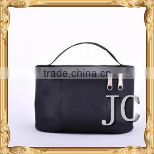 Folding Travel Make Up Bag For Unisex thumbnail-2