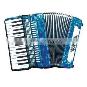 Piano Accordion TD2002 thumbnail-1
