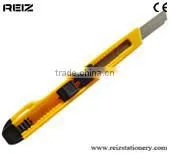 Retractable Razor Knife thumbnail-1
