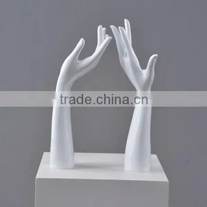 Female Jewelry Mannequin Hand thumbnail-3
