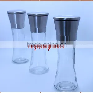Disposable Salt and Pepper Shaker thumbnail-4