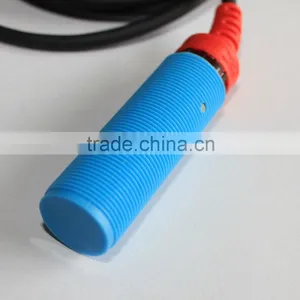 FKC1810 Series M18 Capacitive Proximity Sensor, With Red Tube Protected From Damage, 3-wire, NPN/PNP, 10mm Sensing Range. thumbnail-4