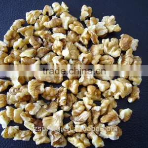 Walnut Kernels Light Light Halves thumbnail-4