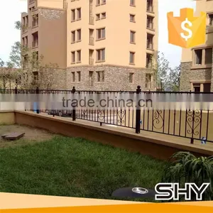 Decorative Iron Fecing thumbnail-3