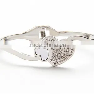 Classic Tricolor Stainless Steel Open Crystal Bangle Heart Jewelry Wedding for Women thumbnail-4