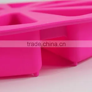Pink Food Grade 8 Slice Silicon Cake Mould Silicone thumbnail-6