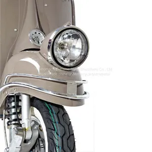 классический мопед на газу Vespa скутер thumbnail-2