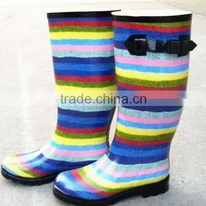 China Fashion Colorful Rain Shoes With High Quality Rubber Rain Shoes thumbnail-1