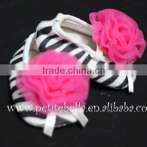 Zebra Print Shoes With Hot Pink Rosettes Pettishoes Crib Shoes MAS36 thumbnail-1