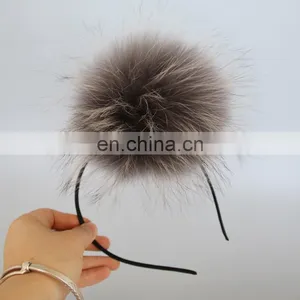 15cm Large Raccoon Fur Pompom Hair Hoop Fluffy Fur Pompon Hairband Wholesale thumbnail-4