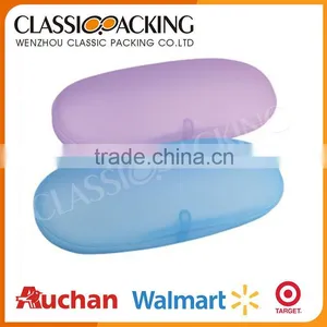 Folding Slim Spectacle Case thumbnail-1