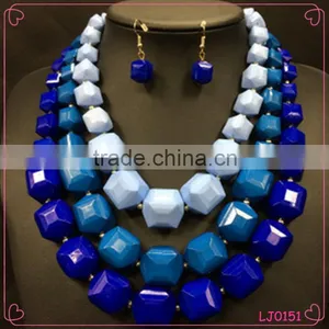2016 Latest Design Heavy Acrylic Necklace Set Multilayer Bulk Necklace Set thumbnail-1