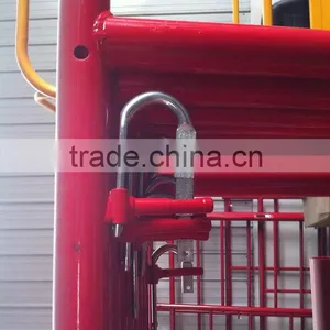 S Lock on Scaffolding Frame thumbnail-1