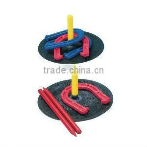 Rubber Horseshoe Set thumbnail-1