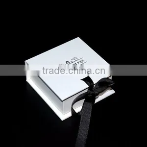 Custom White Small Paper Boxes Paper World With Grosgrain Ribbon for Cream thumbnail-4