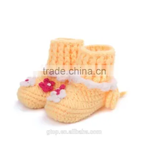Baby Handmade Crochet Boots Shoes Supplier for 1-10 Months Old B-0025 thumbnail-1