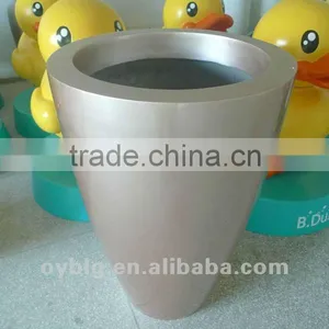 Small FRP Planter thumbnail-1