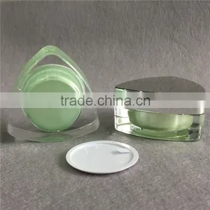 High Quality Triangle Shape Acrylic Cream Jar thumbnail-2