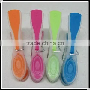 Plastic Clothes Peg thumbnail-1