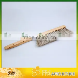 2ws Bee Brush Bristle Wood Handel; Hotsale Bee Brusher , thumbnail-1
