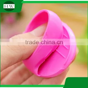 Kitchen Non-stick Silicone Bbq Baking Grill Heat Resistant Oven Finger Clip Glove Gloves thumbnail-3
