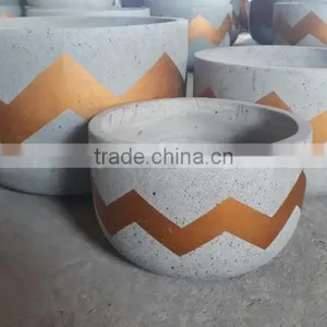 [Ecova Shop] Light Cement Egg Planter With Painted Pattern, GRC Pots thumbnail-1