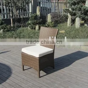 Outdoor Rattan Chair thumbnail-3