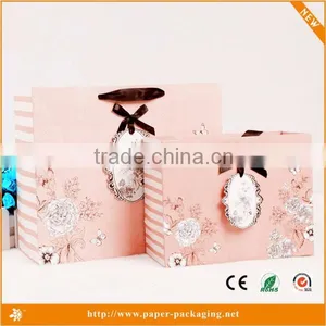 High Quality Lovely Gift China Paper Gift Bag Supplier thumbnail-3