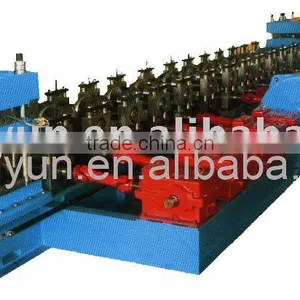 GUARDRAIL ROLL FORMING MACHINE thumbnail-1