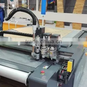 Acrylic Cutting Machine thumbnail-4