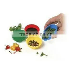 Silicone Mini Pinch Bowls, 4 Piece Set thumbnail-1