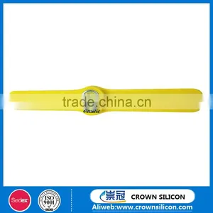 Silicone Slap Watches Snap on Band Slap Watches thumbnail-2